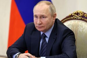 По мнению британских политиков, специальный трибунал усилит давление на президента РФ Владимира Путина