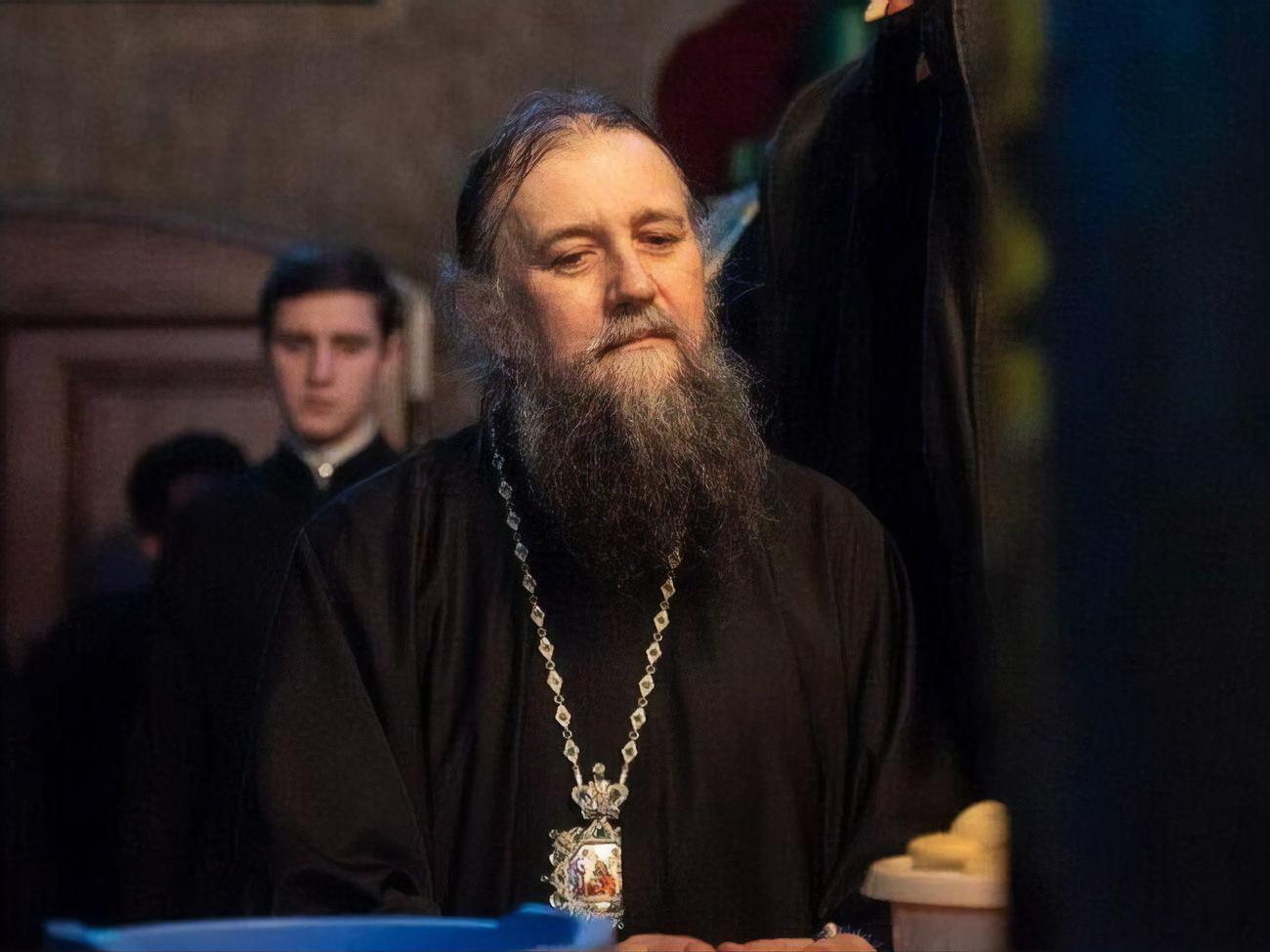 По данным СБУ, ректор распространял сообщения с анонимного аккаунта в Facebook