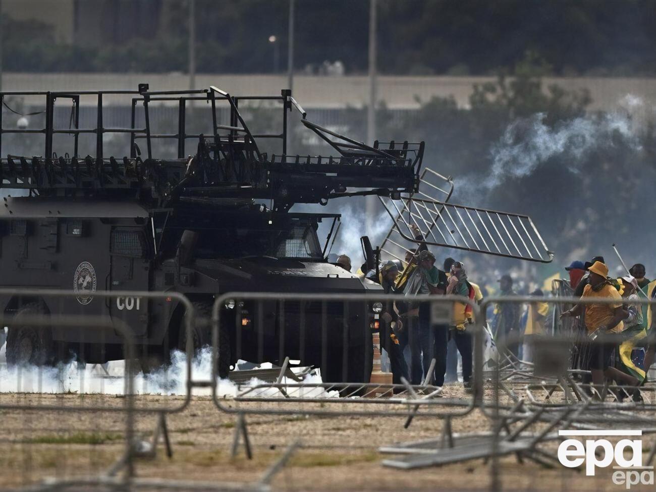 Протесты в Бразилии начались 8 января