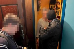 СБУ затримала підозрюваних у поширенні російської пропаганди