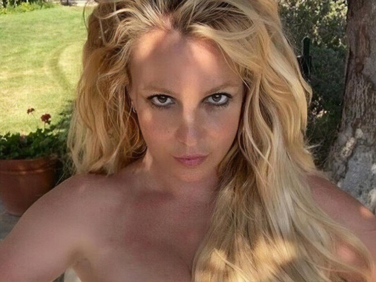 Спірс закрила можливість коментувати свої пости