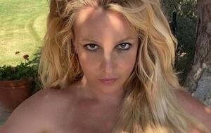 Спирс закрыла возможность комментировать свои посты