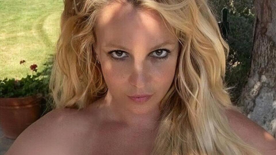 Спирс закрыла возможность комментировать свои посты