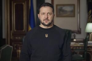 Зеленский: Вся земля под Соледаром в трупах оккупантов и в шрамах от ударов. Так и выглядит безумие