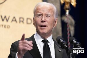 Байден зазначив, що спікер і більшість членів Конгресу були непохитними у своїй підтримці України