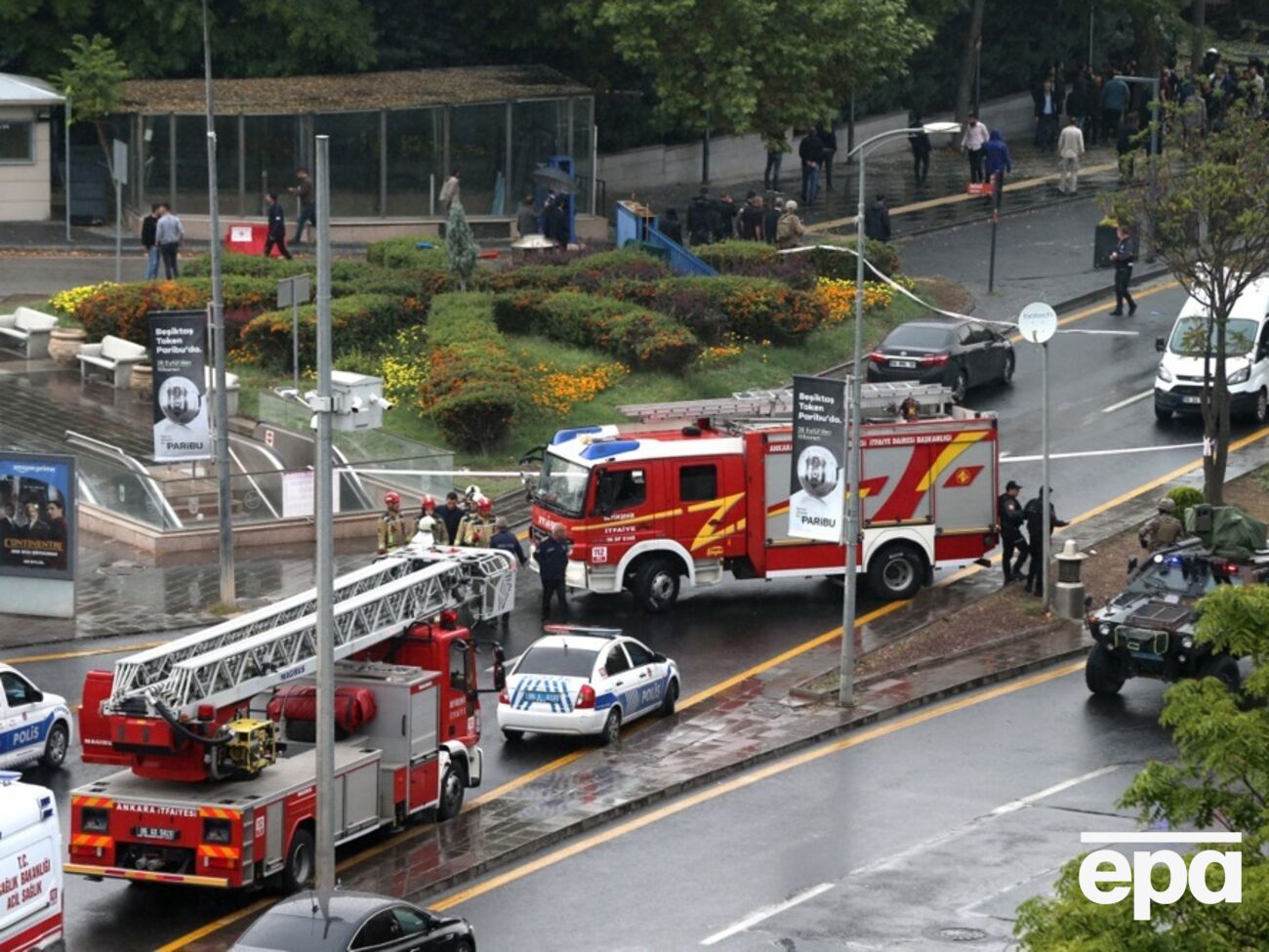 Во время инцидента ранения получили двое полицейских
