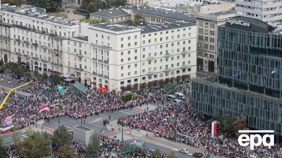 На мітинг у Польщі зібралося приблизно 1 млн людей