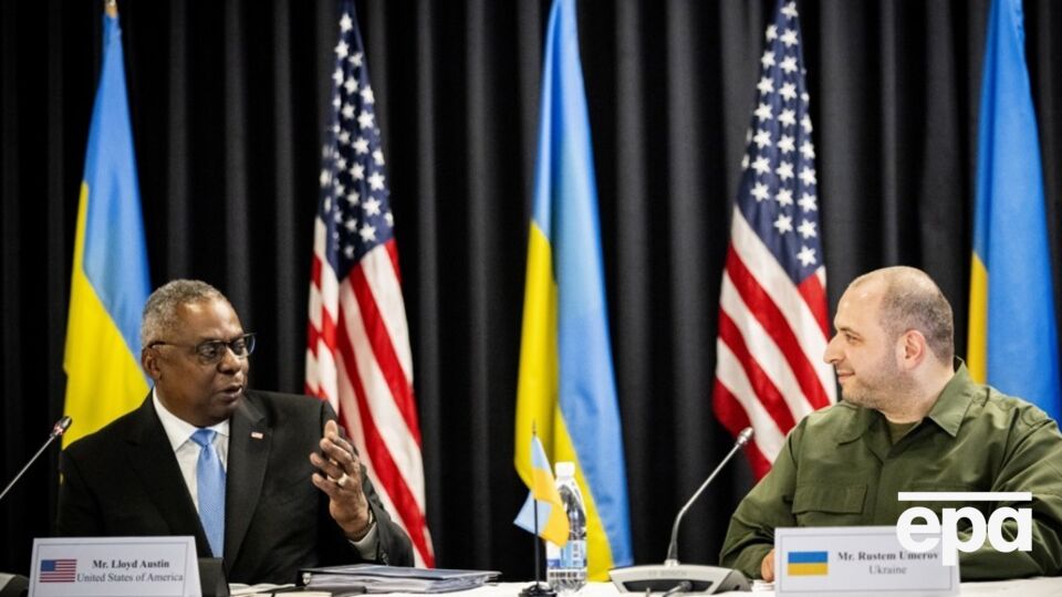 Остін та Умєров обговорили військову допомогу Україні