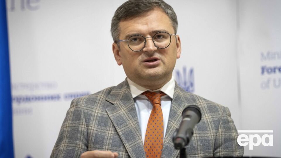 Кулеба висловився про постачання й виробництво зброї для України
