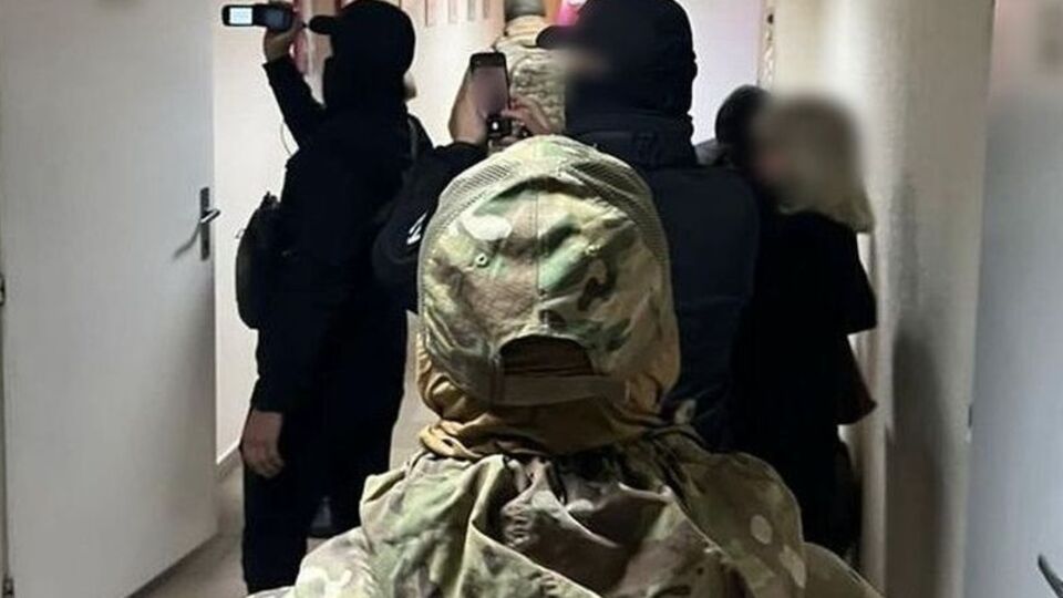 До мера Мукачева й голови облради прийшли з обшуками