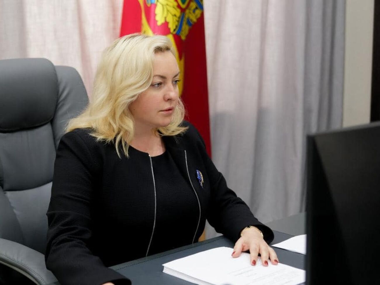 Егорова-Луценко заявляла, что информация о ресторанном бизнесе ее мужа во Франции будет представлена в электронной декларации