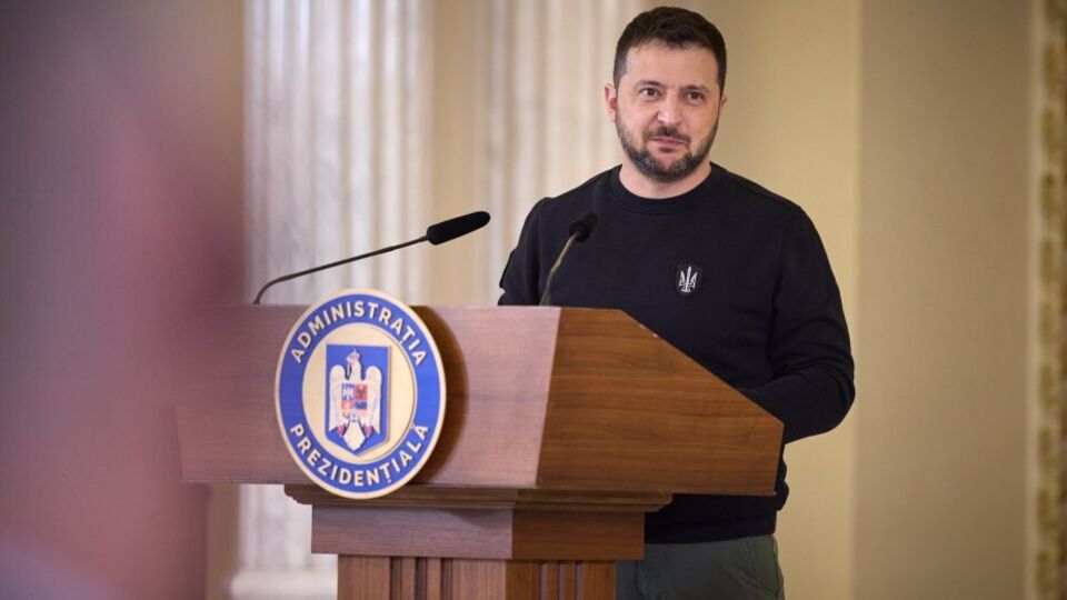 Зеленський розповів, про що говорив у Румунії