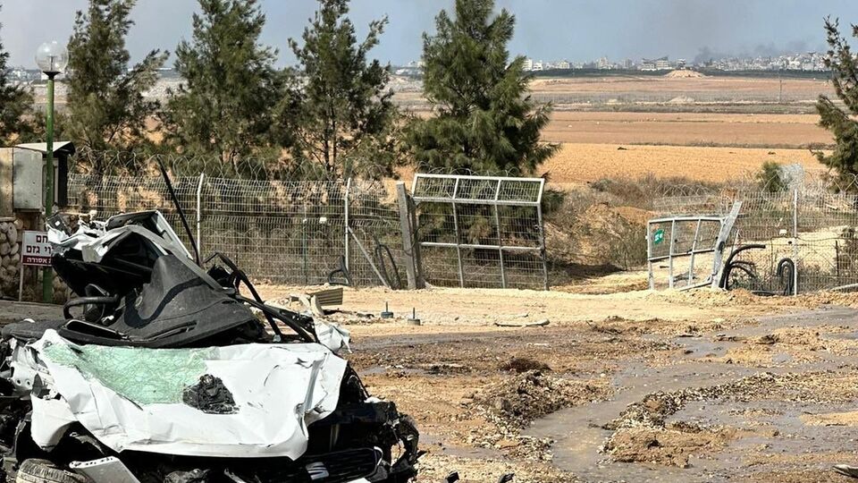 На юге Израиля мирные жители погибли в результате вторжения боевиков ХАМАС в страну