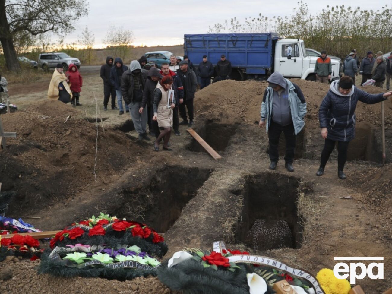 Одним ракетным ударом были убиты несколько десятков жителей села