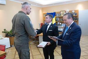 Кличко отметил, что американские партнеры подтвердили поддержку борьбы Украины Соединенными Штатами