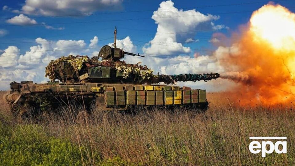 Украинские силы обороняются под Авдеевкой и наступают под Бахмутом, сообщили в Генштабе