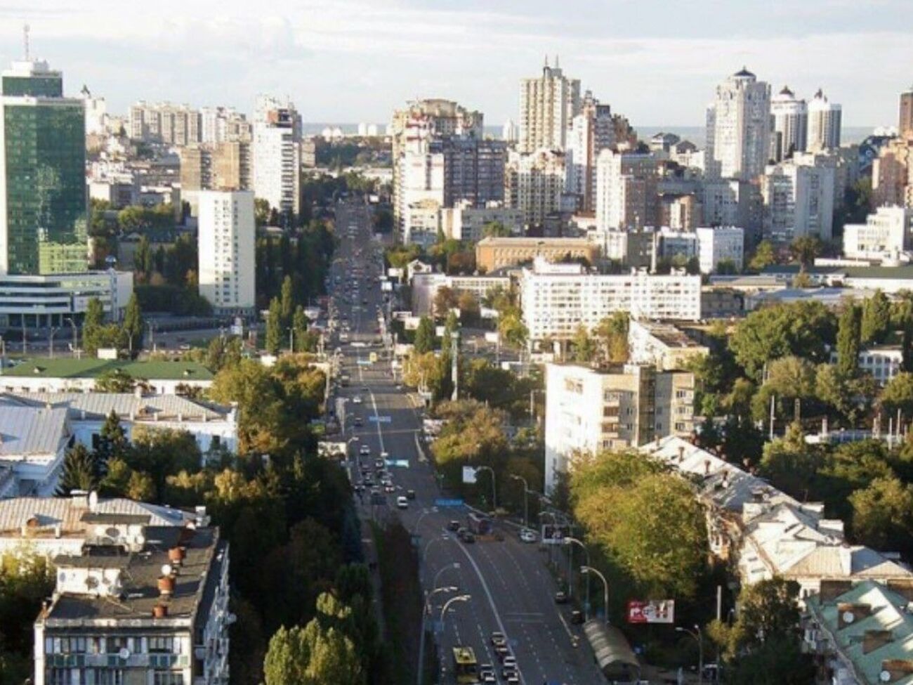 По словам Попко, новое название проспекта должно "подчеркнуть почтение, любовь и уважение киевлян к победам наших героев"