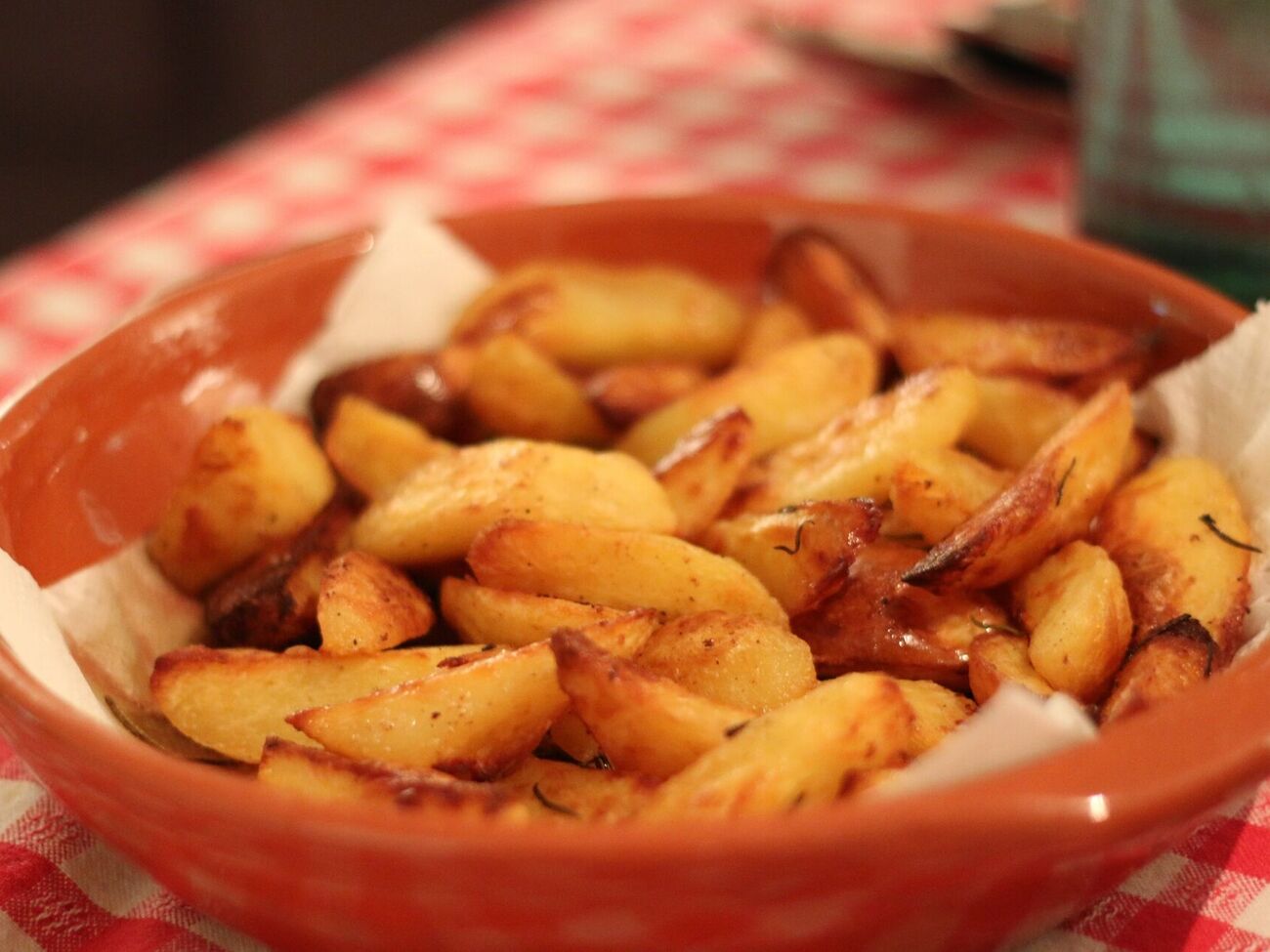 Картофель нужно регулярно переворачивать