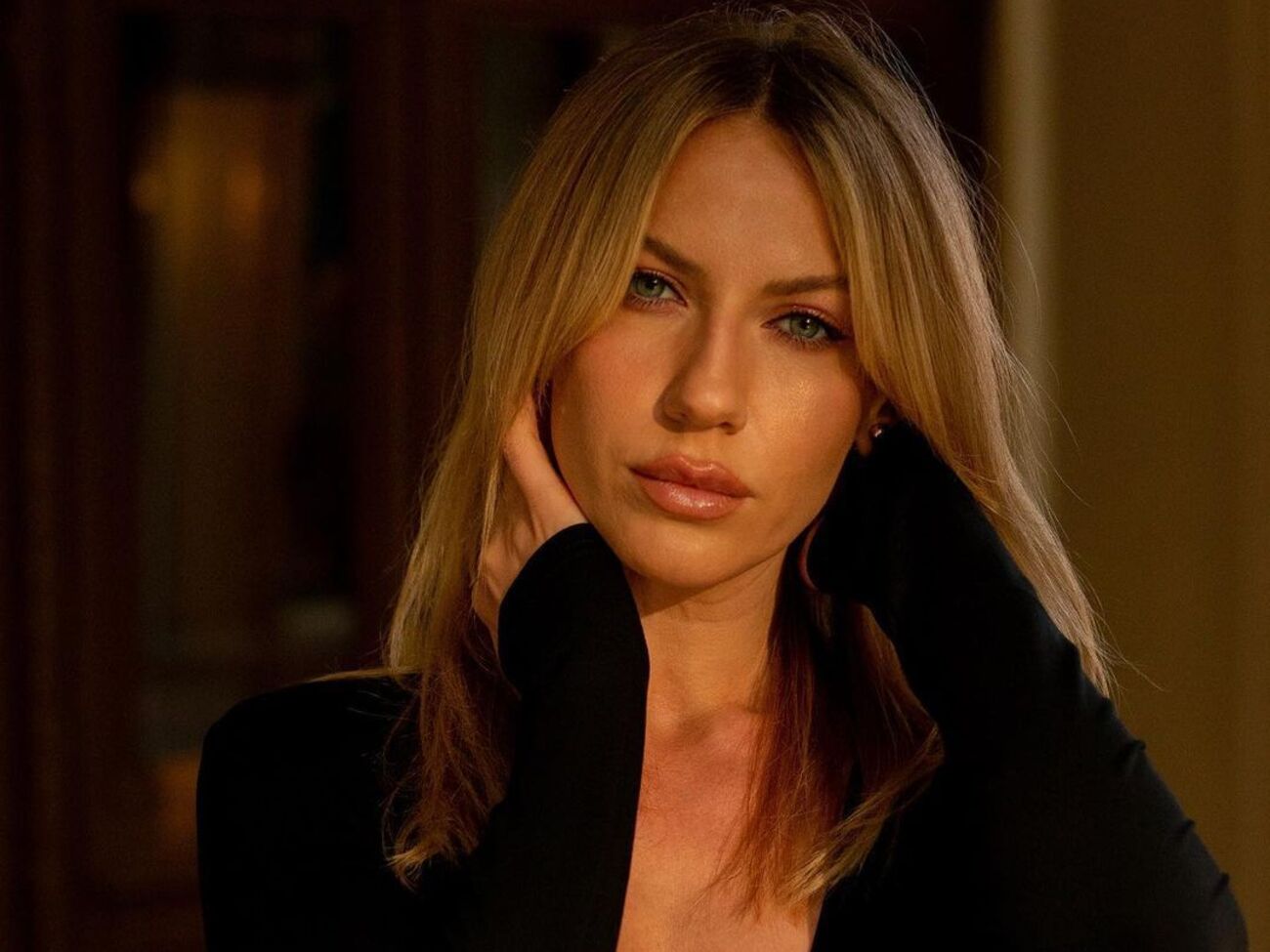 Никитюк показала себя в неглиже