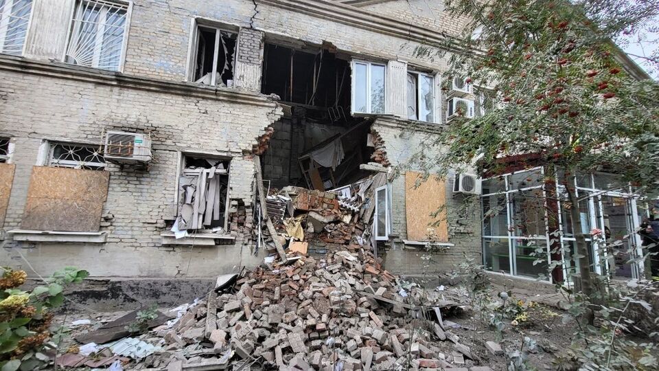 Окупанти вдарили по центру Покровська, попередньо, двома ракетами з ОТРК "Іскандер-М", проінформували в поліції Донецької області
