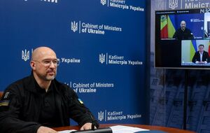Шмигаль 13 жовтня провів онлайн-розмову із главою уряду Молдови Речаном