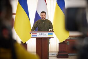 В Україну "кожного місяця" надходять нові системи ППО, зазначив Зеленський