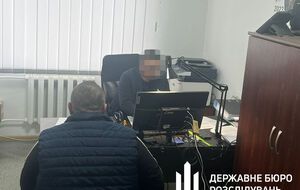 12 жовтня ДБР повідомило про підозру в тортурах командира і солдата-гранатометника відділу охорони Тернопільського об'єднаного міського ТЦК і СП
