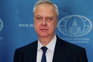 Російському дипломату був 61 рік