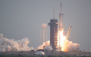 "Психея", размещенная на борту тяжелой ракеты SpaceX Falcon Heavy, успешно взлетела с космического центра имени Кеннеди во Флориде 13 октября
