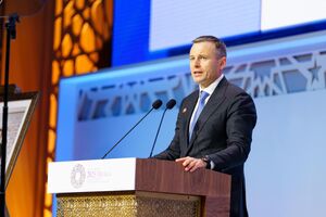 Украине приходится прилагать для получения помощи "вдвое больше усилий" по сравнению с апрелем, отметил Марченко