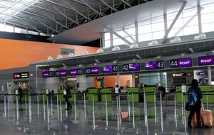 На территории "пунктов несокрушимости" люди могут воспользоваться интернетом