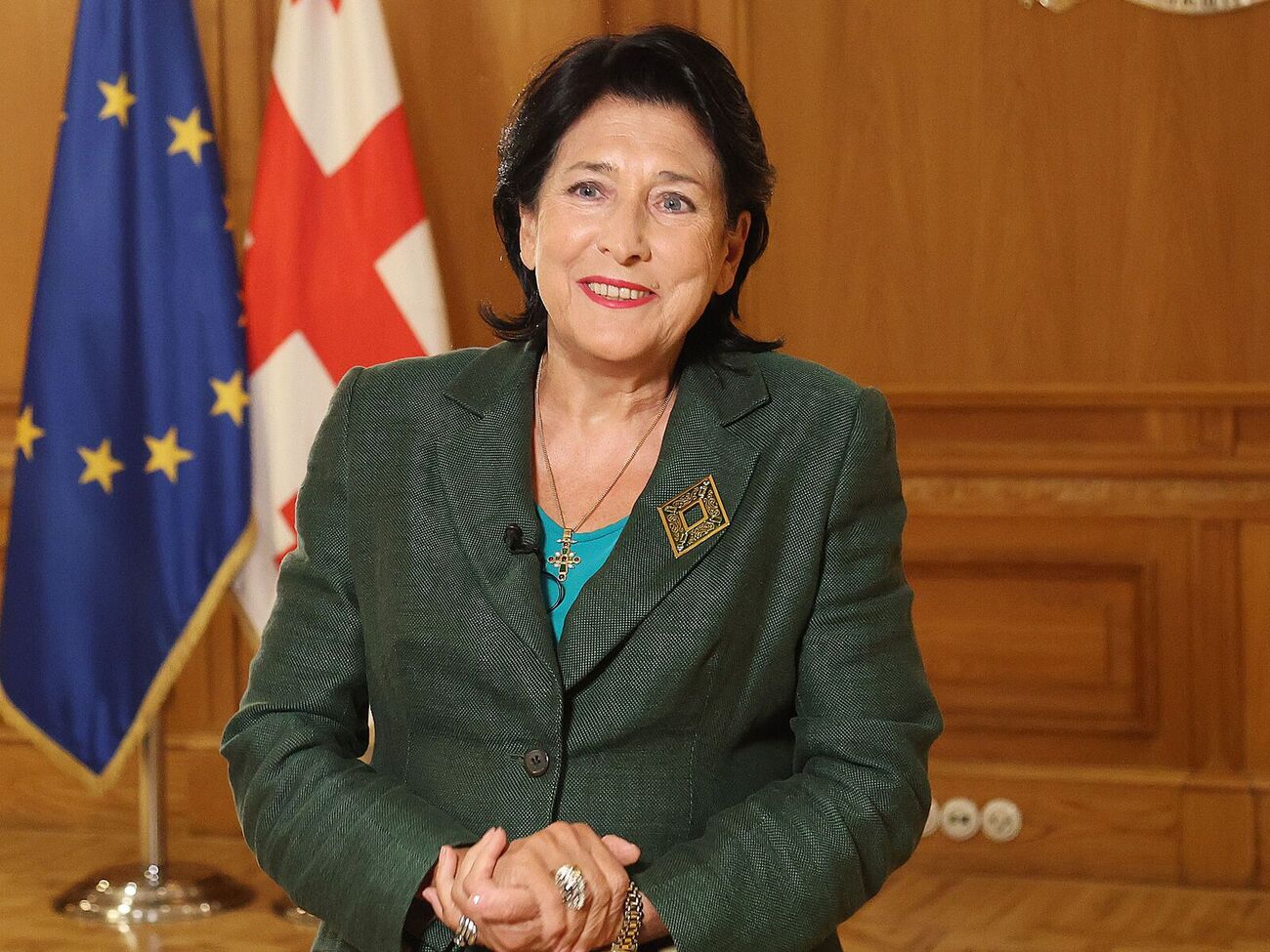 Зурабишвили объявила, что будет баллотироваться в парламент