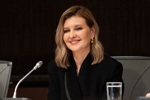 Полякова про Зеленську (на фото): Дуже достойна жінка