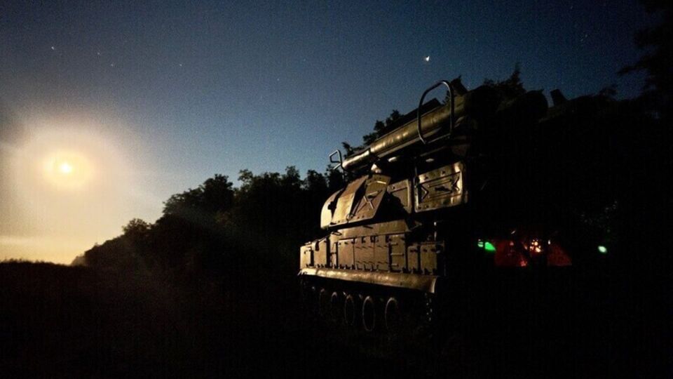 Украинские военные ночью сбили все воздушные цели противника