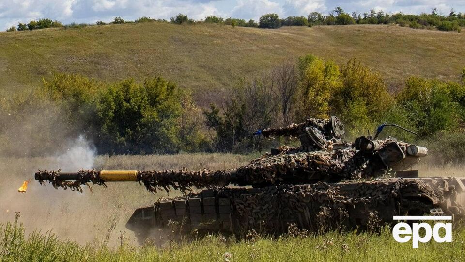 Українські сили ведуть штурмові дії на південь від Бахмута