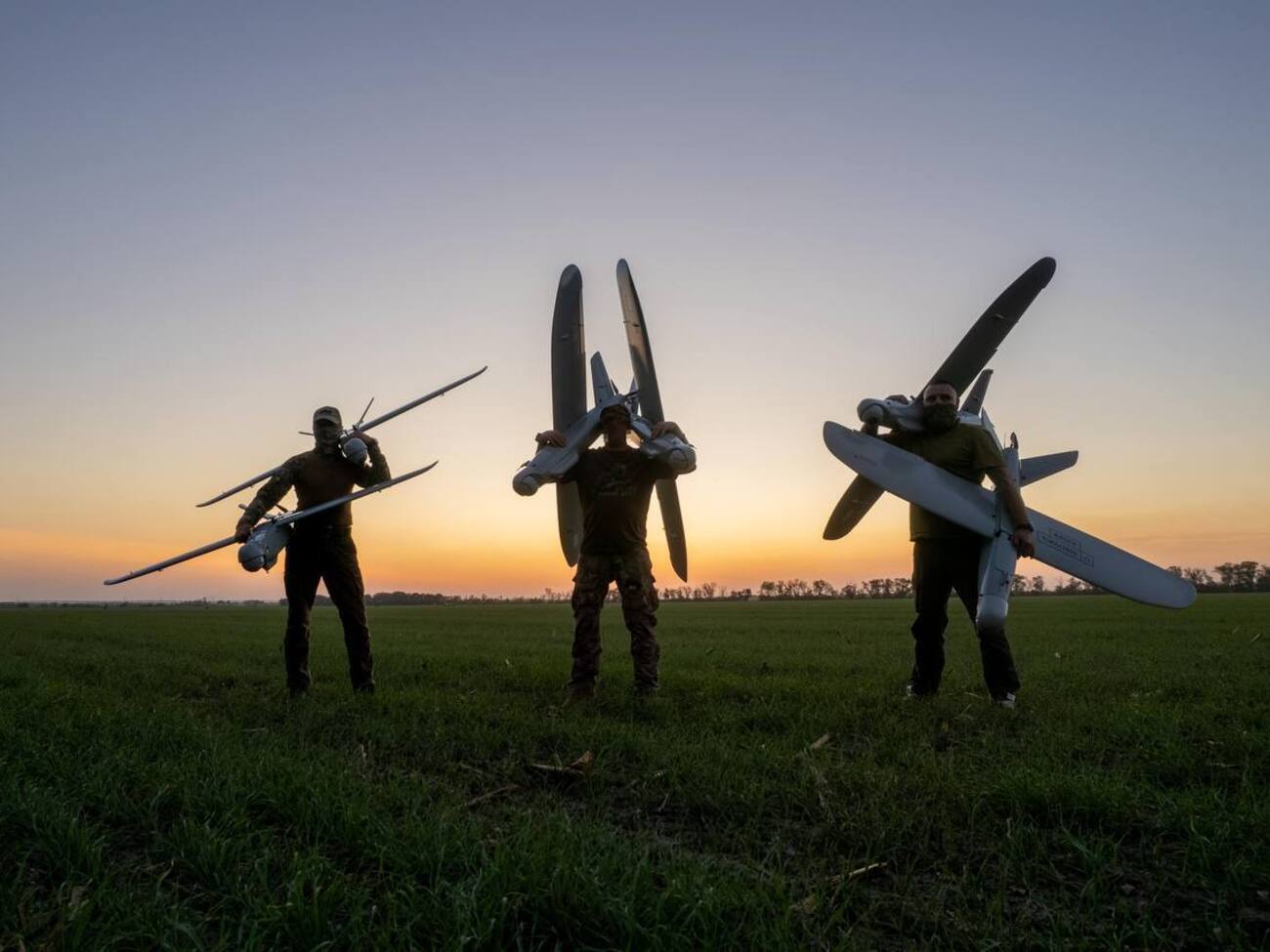 Українські дрони атакували військовий табір окупантів у Курській області