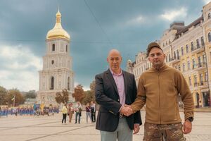 Гордон записав інтерв'ю з Чуднецовим, гуляючи Києвом