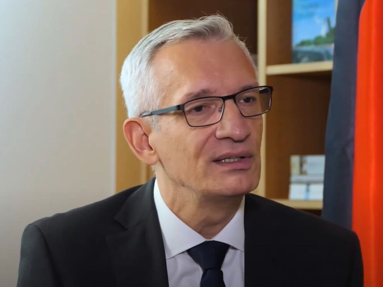 Егер отметил, что Украина получила от G7 "заверения в безопасности", а не гарантии