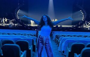 С 2017 года Каменских выступает как сольная артистка