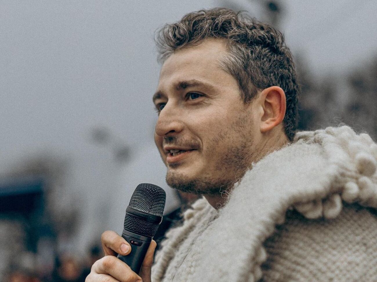 Серга: Я считаю, что у меня больше нет родственников в России