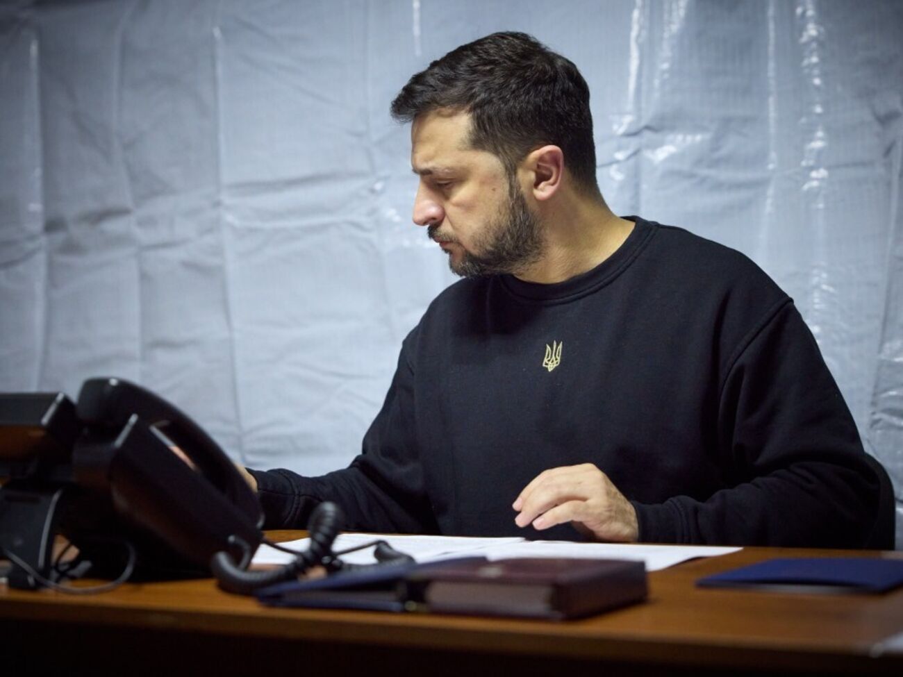 Зеленский (на фото) и Шольц провели телефонный разговор 20 октября