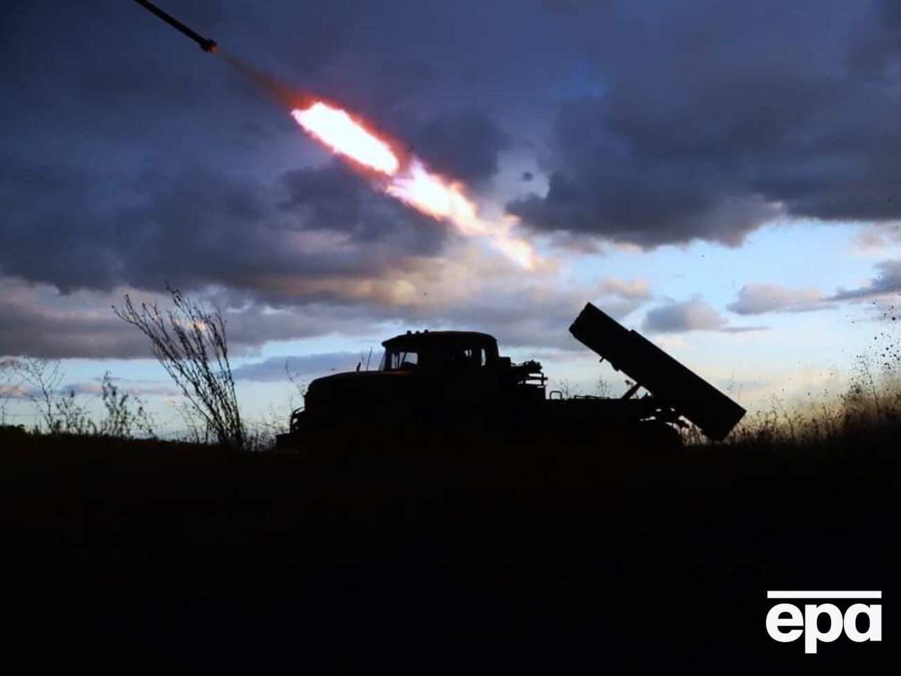 В октябре оккупанты пошли в наступление под Авдеевкой, пытаясь окружить город