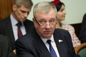 Гурулев сказал, что "железно знает", что на президентских выборах в РФ победит Путин