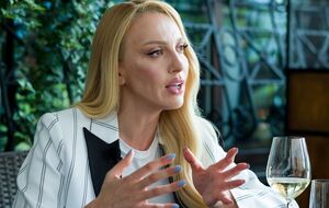 Полякова: Мені кажуть, що я змінилася. Це не я змінилася – світ навколо мене змінився. Час змінився. І зараз мої пісні пронизані темою війни