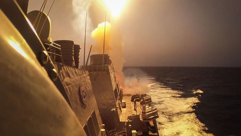 У Пентагоні заявляли, що Carney збив три наземні ударні ракети