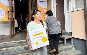 С 2014 года Фонд передал жителям Украины 13 млн продуктовых наборов