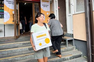 Із 2014 року Фонд передав для жителів України 13 млн продуктових наборів