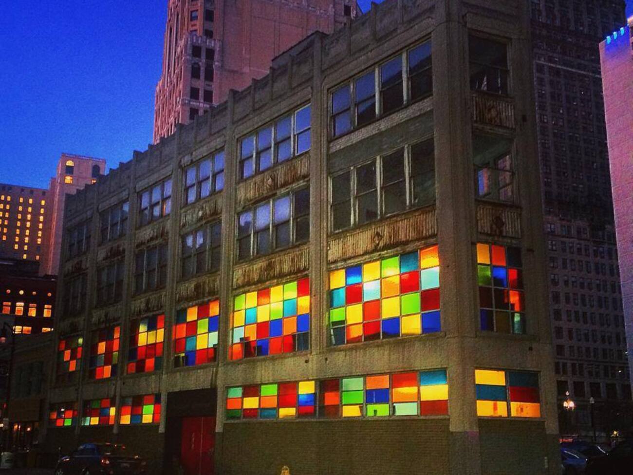 Синагогой Уолл руководила с 2022 года