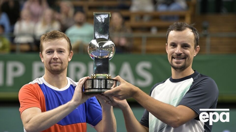 Молчанов (на фото праворуч) грав у парі з Голубєвим