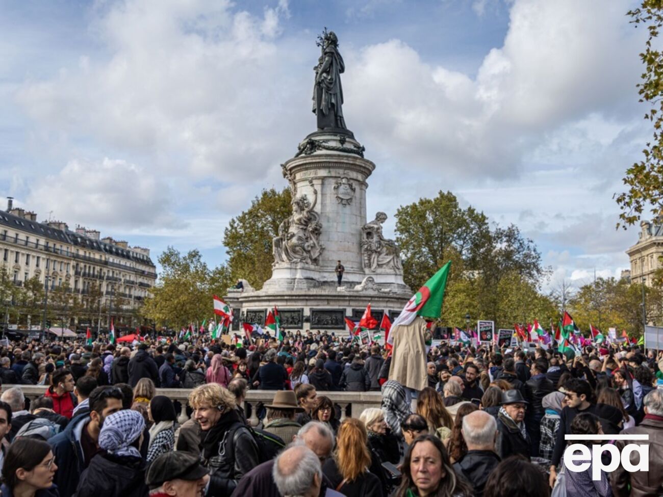 На фоне войны против Израиля представители ХАМАС призвали мусульман мира выходить на митинги в поддержку палестинцев